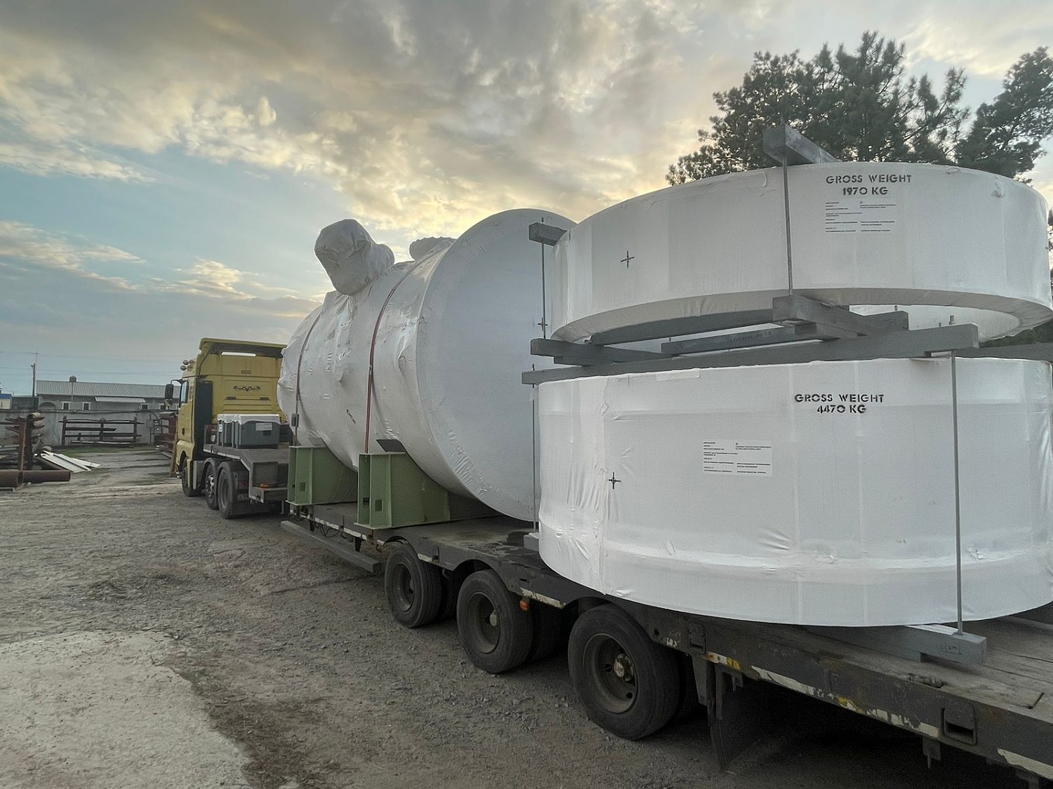 Осуществлена отгрузка в порт Санкт-Петербурга закладных Шлюзов для персонала и Деаэратора продувки для блока № 6 АЭС Куданкулам (Индия) 