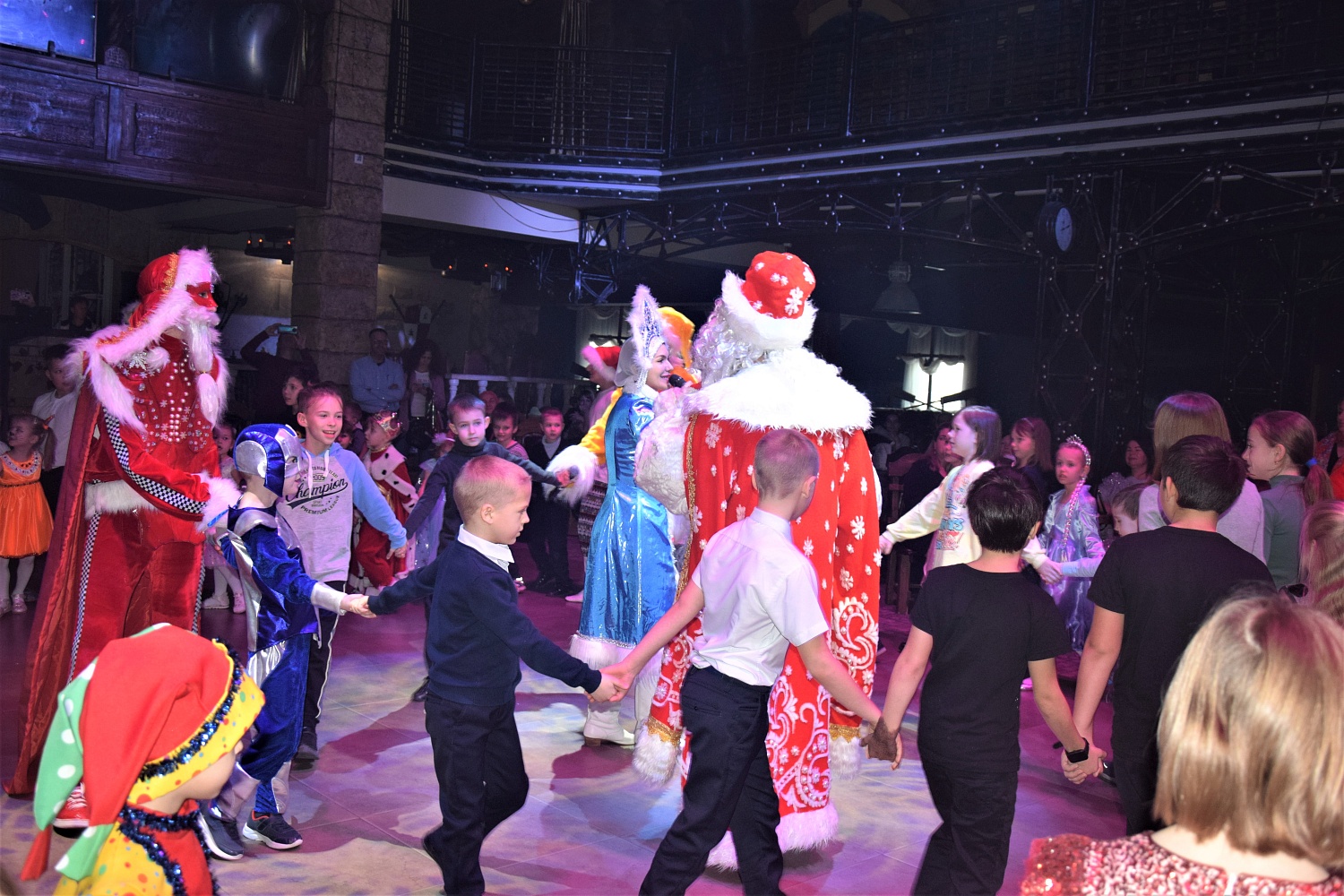 Новогодний утренник для детей сотрудников ООО «Полесье»